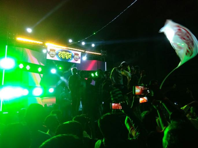 Ganesh Visarjan in 2018 laser show in Kolhapur ' | Ganesh Visarjan 2018 : कोल्हापुरात 'लेसर शो’ ने मिरवणुकीला झळाळी Ganesh Visarjan in 2018 laser show in Kolhapur ' | Ganesh Visarjan 2018 : कोल्हापुरात 'लेसर शो’ ने मिरवणुकीला झळाळी