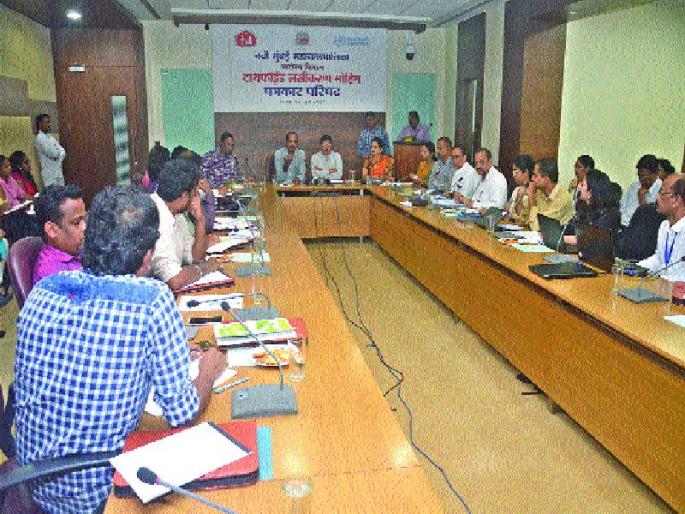 World's first typhoid vaccination campaign in Navi Mumbai, free vaccine for four lakh children in the city | जगातील पहिली टायफॉइड लसीकरण मोहीम नवी मुंबईत, शहरातील चार लाख मुलांना मोफत लस World's first typhoid vaccination campaign in Navi Mumbai, free vaccine for four lakh children in the city | जगातील पहिली टायफॉइड लसीकरण मोहीम नवी मुंबईत, शहरातील चार लाख मुलांना मोफत लस