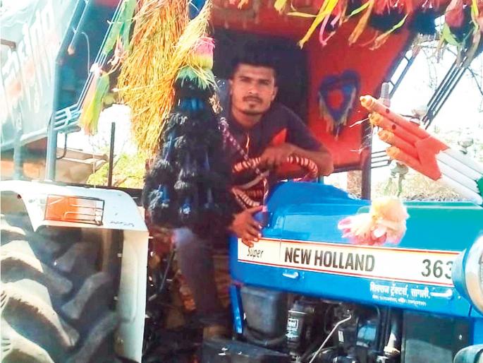 The last voter in the state will vote for the first time; Educated unemployed people of Karnataka border areas will exercise their right to vote tomorrow | राज्यातील शेवटचा मतदार पहिल्यांदाच करणार मतदान; कर्नाटक सीमाभागातील सुशिक्षित बेरोजगार बजावणार उद्या मतदानाचा हक्क The last voter in the state will vote for the first time; Educated unemployed people of Karnataka border areas will exercise their right to vote tomorrow | राज्यातील शेवटचा मतदार पहिल्यांदाच करणार मतदान; कर्नाटक सीमाभागातील सुशिक्षित बेरोजगार बजावणार उद्या मतदानाचा हक्क