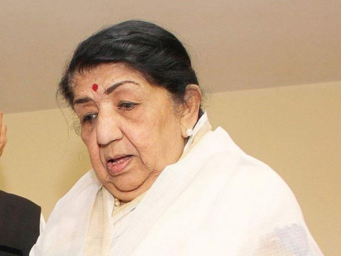 Jijamata Scholarship Award announced to Lata Mangeshkar | लता मंगेशकर यांना जिजामाता विद्वत गौरव पुरस्कार जाहीर