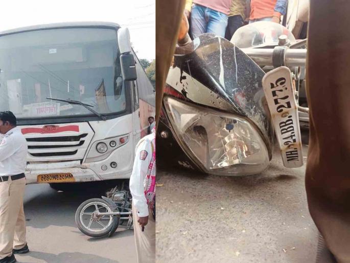 crushed by a bus in Latur; The bike driver died on the spot | लातुरात बसने चिरडले; दुचाकीचालक जागीच ठार, गुळ मार्केट चाैकातील घटना crushed by a bus in Latur; The bike driver died on the spot | लातुरात बसने चिरडले; दुचाकीचालक जागीच ठार, गुळ मार्केट चाैकातील घटना