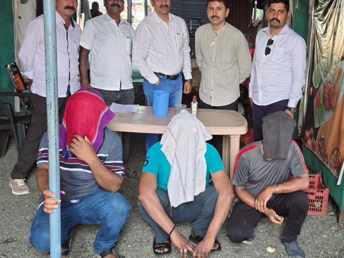 raids on 34 spot liquor vehicles goods worth eight lakh seized | ३४ अड्ड्यांवर धाडी; दारु, वाहने पकडली! आठ लाखांचा मुद्देमाल जप्त raids on 34 spot liquor vehicles goods worth eight lakh seized | ३४ अड्ड्यांवर धाडी; दारु, वाहने पकडली! आठ लाखांचा मुद्देमाल जप्त