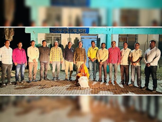 Raid in Chandeshwar of Latur One arrested with marijuana | Latur News | चांडेश्वर शिवारात छापा; गांजासह एकाला अटक Raid in Chandeshwar of Latur One arrested with marijuana | Latur News | चांडेश्वर शिवारात छापा; गांजासह एकाला अटक