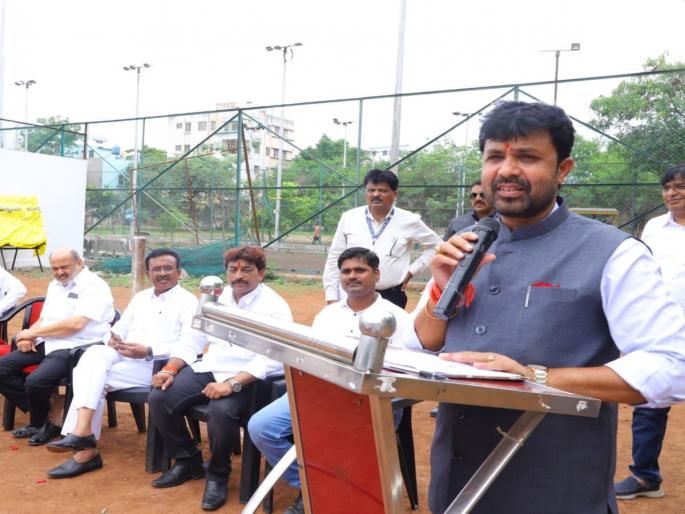 Will try to build stadium like Balewadi in Latur, Udgir -Sanjay Bansode | लातूर, उदगीरला बालेवाडीसारखे स्टेडियम उभारण्याचा प्रयत्न करणार -संजय बनसोडे