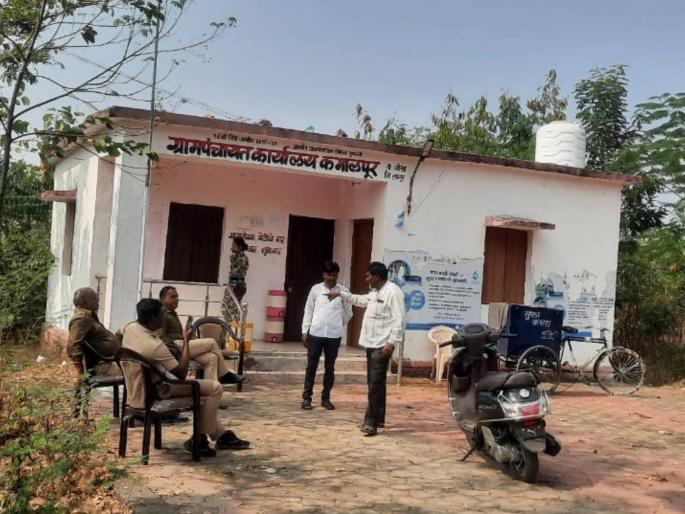 Gram sevak caught taking a bribe of Rs. 5,500! | ५ हजार ५०० रुपयांची लाच घेताना ग्रामसेवक जाळ्यात ! किनगावात गुन्हा