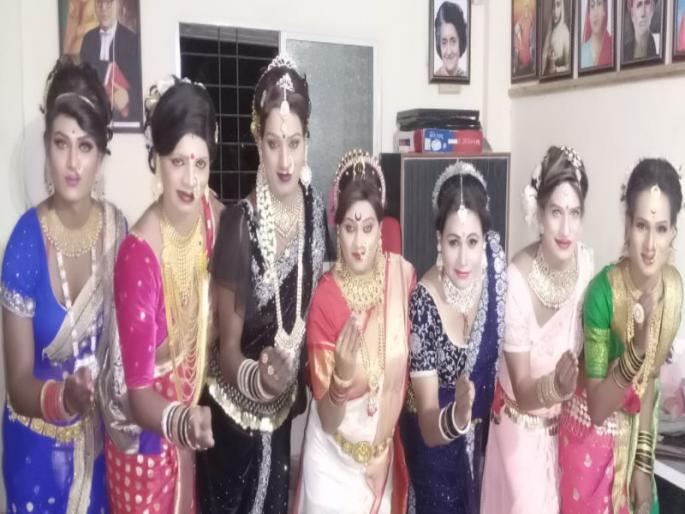 It is very difficult for men to portray women male artist present a lavni | 'या' लावणी नृत्यांगणा नव्हे तर चक्क पुरुष कलावंत; खेड तालुक्यात करतायेत लावणी सादर It is very difficult for men to portray women male artist present a lavni | 'या' लावणी नृत्यांगणा नव्हे तर चक्क पुरुष कलावंत; खेड तालुक्यात करतायेत लावणी सादर