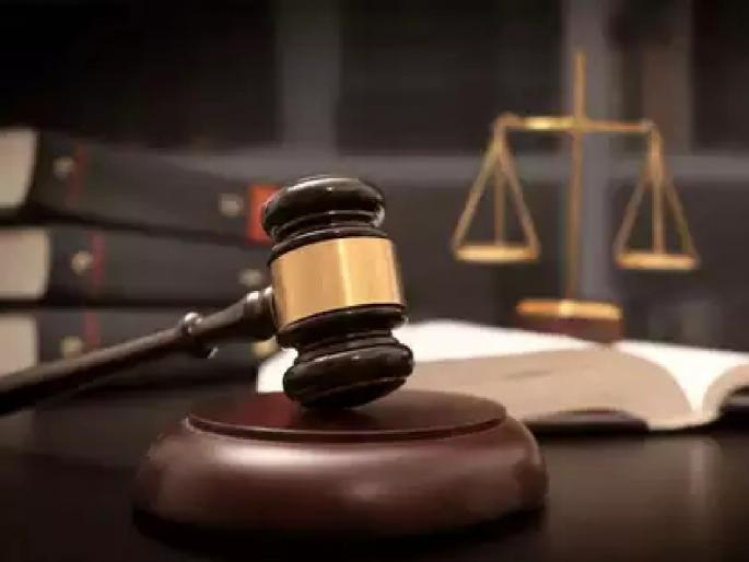 1 year imprisonment, 20,000 fine for private bus driver who assaulted ST bus driver | एसटी बसचालकाला मारहाण करणाऱ्या खासगी बसच्या चालकाला १ वर्षाची कैद, २० हजार दंड 1 year imprisonment, 20,000 fine for private bus driver who assaulted ST bus driver | एसटी बसचालकाला मारहाण करणाऱ्या खासगी बसच्या चालकाला १ वर्षाची कैद, २० हजार दंड