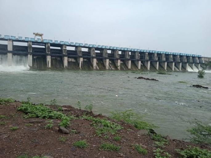 Lower Dudhana'tala, water crisis on more than 80 villages! | निम्न दुधना तळाला, ८० हून अधिक गावांवर जलसंकट !