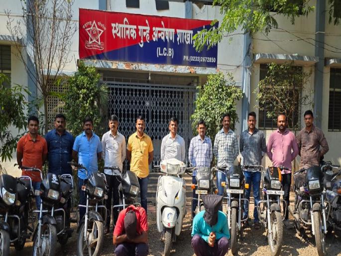 13 bikes seized from interstate thieves in Sangli | सांगलीत आंतरराज्य चोरट्यांकडून १३ दुचाकी जप्त, दोघांना अटक 13 bikes seized from interstate thieves in Sangli | सांगलीत आंतरराज्य चोरट्यांकडून १३ दुचाकी जप्त, दोघांना अटक