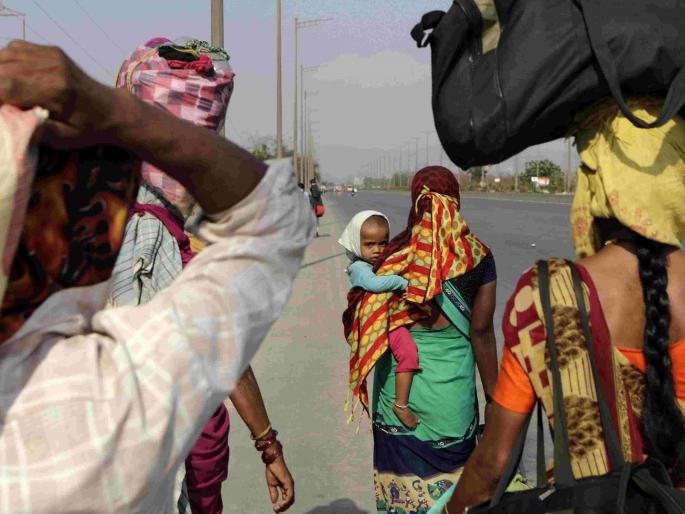 Problems with lockdown are worse than disease in corona virus | लॉकडाऊनमधील समस्या, तर रोगापेक्षा उपाय भयंकर Problems with lockdown are worse than disease in corona virus | लॉकडाऊनमधील समस्या, तर रोगापेक्षा उपाय भयंकर