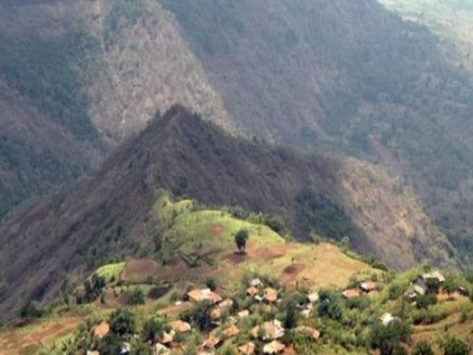 It is impossible to start mines in 99 villages in the state, environmental hazardous areas are declared | राज्यातील 99 गावांमध्ये खाणी सुरू होणे अशक्य, पर्यावरणीय संवेदनक्षम क्षेत्रे जाहीर It is impossible to start mines in 99 villages in the state, environmental hazardous areas are declared | राज्यातील 99 गावांमध्ये खाणी सुरू होणे अशक्य, पर्यावरणीय संवेदनक्षम क्षेत्रे जाहीर