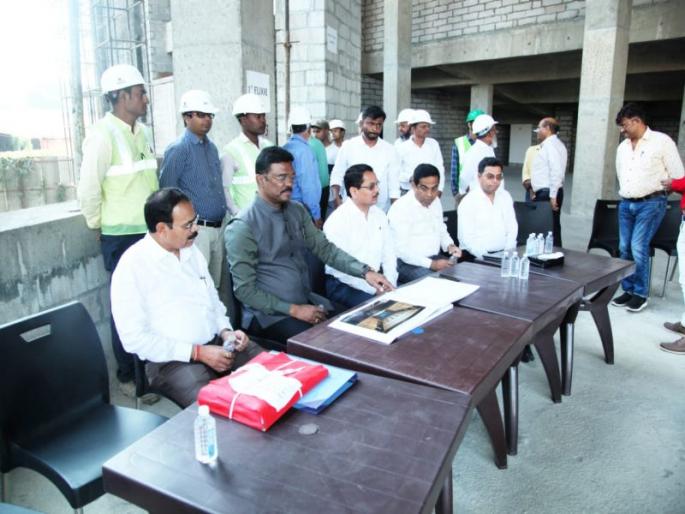 Thackeray's government will work on Meera Bhayander's theater: Pratap Sarnaik | मीरा भाईंदरच्या नाट्यगृहाचे काम ठाकरे सरकार मार्गी लावणार- प्रताप सरनाईक Thackeray's government will work on Meera Bhayander's theater: Pratap Sarnaik | मीरा भाईंदरच्या नाट्यगृहाचे काम ठाकरे सरकार मार्गी लावणार- प्रताप सरनाईक