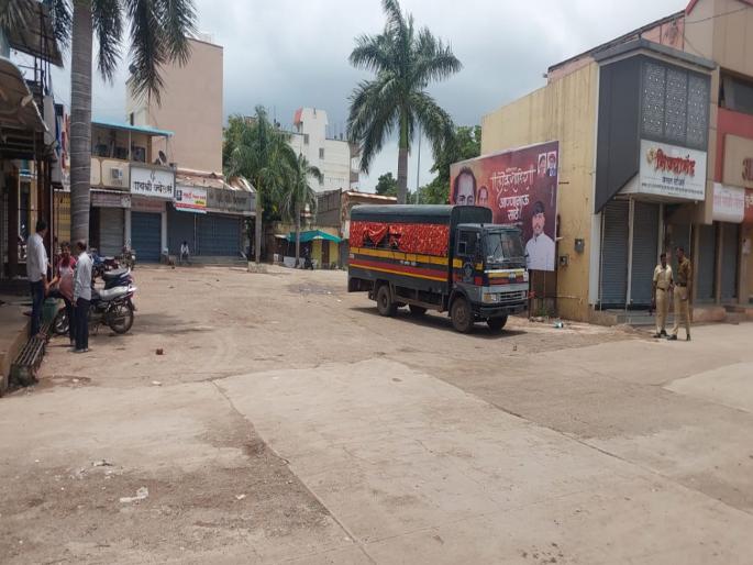 pune news Khutbav, Galandwadi, Kedgaon closed today to protest against the Yavat incident | छत्रपती शिवाजी महाराजांच्या मूर्तीची विटंबना; यवत घटनेच्या निषेधार्थ खुटबाव, गलांडवाडी, केडगाव आज बंद pune news Khutbav, Galandwadi, Kedgaon closed today to protest against the Yavat incident | छत्रपती शिवाजी महाराजांच्या मूर्तीची विटंबना; यवत घटनेच्या निषेधार्थ खुटबाव, गलांडवाडी, केडगाव आज बंद