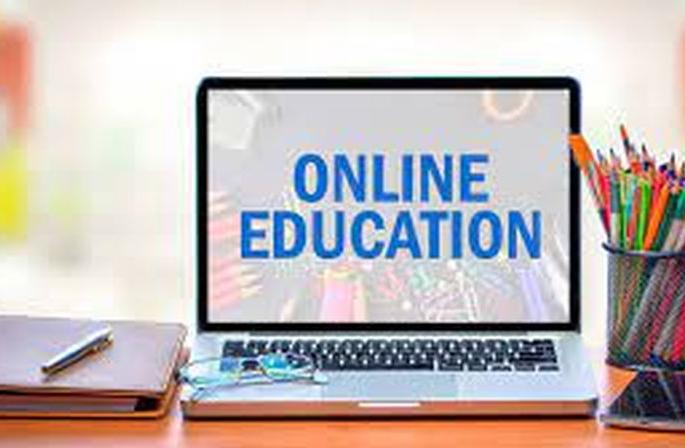 No books, no Note books, but hurry to learn online | ना पुस्तके ना वही, तरीही ऑनलाइन शिक्षणाची घाई ! No books, no Note books, but hurry to learn online | ना पुस्तके ना वही, तरीही ऑनलाइन शिक्षणाची घाई !