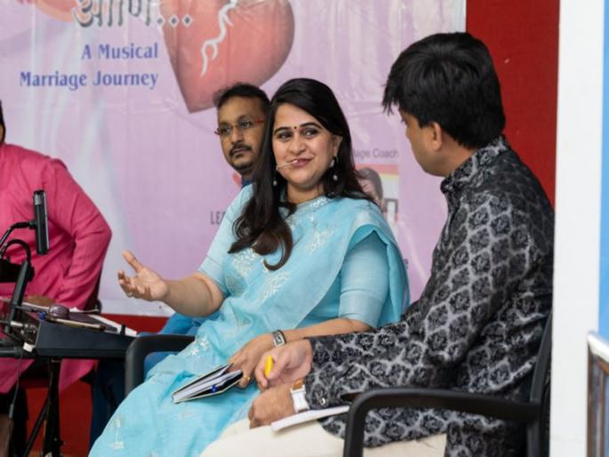 Dating among married women - The quantum of using flirting apps is rising - Lina Paranjape | विवाहित महिलांमध्ये डेटिंग- फ्लर्टिंग अॅपचा वापर करण्याचं प्रमाण वाढतंय - लीना परांजपे Dating among married women - The quantum of using flirting apps is rising - Lina Paranjape | विवाहित महिलांमध्ये डेटिंग- फ्लर्टिंग अॅपचा वापर करण्याचं प्रमाण वाढतंय - लीना परांजपे