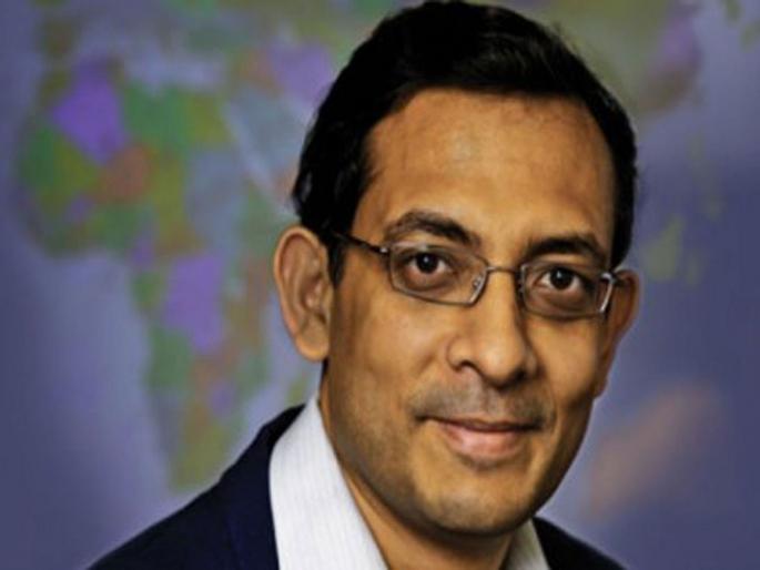 JNU beheaded Nobel Prize laureate | जेएनयूच्या शिरपेचात नोबेल पुरस्काराचा तुरा