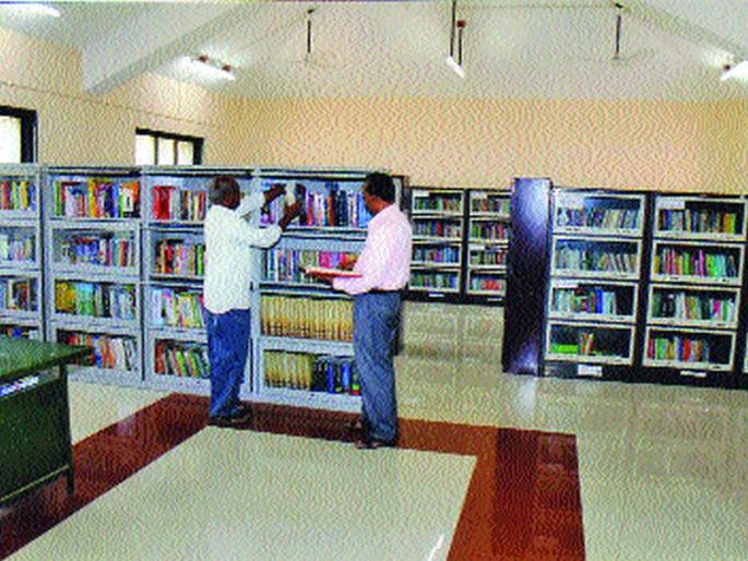 No library has the approval in four years | चार वर्षांत एकाही ग्रंथालयास मान्यता नाही No library has the approval in four years | चार वर्षांत एकाही ग्रंथालयास मान्यता नाही