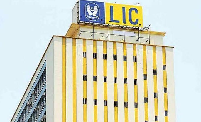 Revival of closed policies more than two years old LIC | दोन वर्षांपेक्षा जास्त जुन्या बंद पॉलिसींनाही नवजीवन