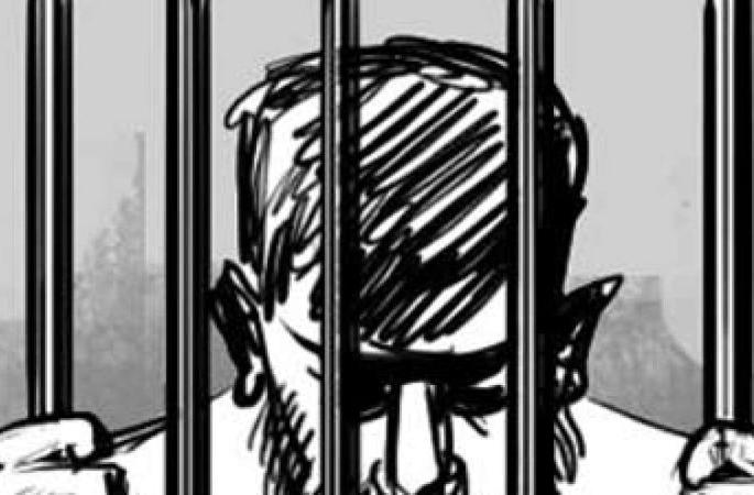 Man sentenced to life imprisonment for sexually abusing a minor girl | अल्पवयीन मुलीवर लैंगीक अत्याचार करणाऱ्या नराधमास आजन्म कारावास Man sentenced to life imprisonment for sexually abusing a minor girl | अल्पवयीन मुलीवर लैंगीक अत्याचार करणाऱ्या नराधमास आजन्म कारावास