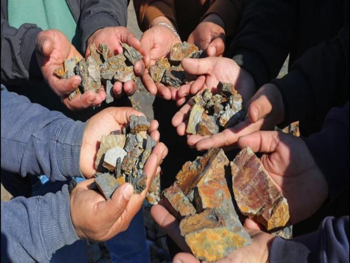 A large lithium deposit has been discovered in the Degana region of Nagaur, Rajasthan its reduced import from China | गेमचेंजर! भारतात सापडला 'व्हाइट गोल्ड'चा खजिना; चीनवरील निर्भरता संपणार, नवी क्रांती घडणार