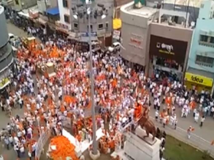 'Religious leaders of Lingayat community should not be active in politics' | ‘लिंगायत समाजाच्या धर्मगुरुंनी राजकारणात सक्रीय होऊ नये’ 'Religious leaders of Lingayat community should not be active in politics' | ‘लिंगायत समाजाच्या धर्मगुरुंनी राजकारणात सक्रीय होऊ नये’