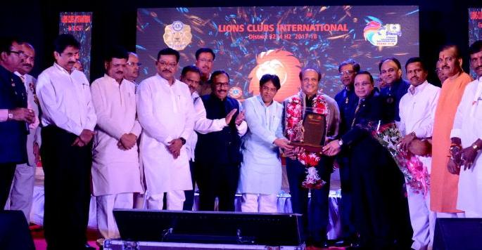 Lance International President Naresh Agarwal's Civil Ceremony | लायन्सचे आंतरराष्ट्रीय अध्यक्ष नरेश अग्रवाल यांचा नागरी सत्कार