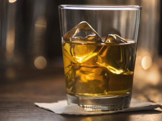 tourism ministry writes to election commission for relaxing restriction on liquor | गोव्यातील मद्यबंदी शिथिल होणार? 