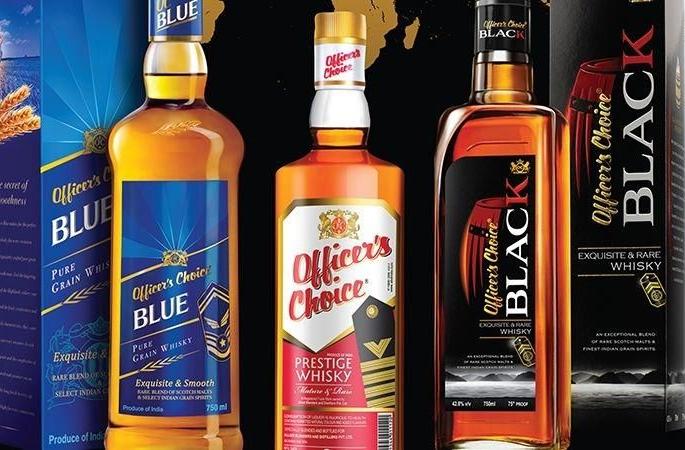 Permission for sale of liquor in the Gram Panchayat limits | ग्राम पंचायत हद्दीतही मद्य विक्रीला परवानगी Permission for sale of liquor in the Gram Panchayat limits | ग्राम पंचायत हद्दीतही मद्य विक्रीला परवानगी