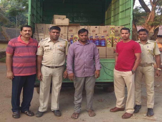 In the backdrop of the Lok Sabha elections, another four lakhs of illicit liquor was caught | लोकसभा निवडणुकीच्या पार्श्वभूमीवर आणखी चार लाखांची बेकायदेशीर दारु जप्त