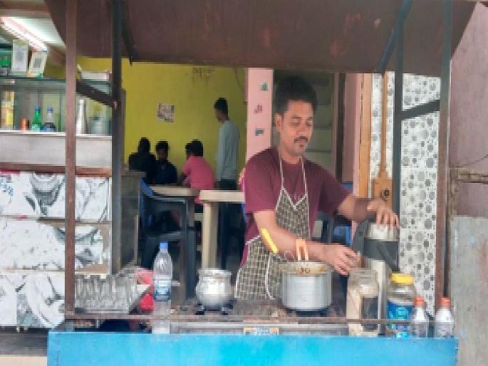 Rahul Meshram, who won a silver medal for the country, fights with the situation | देशासाठी रजत पदक मिळविणाऱ्या राहुल मेश्रामची परिस्थितीशी फाइट Rahul Meshram, who won a silver medal for the country, fights with the situation | देशासाठी रजत पदक मिळविणाऱ्या राहुल मेश्रामची परिस्थितीशी फाइट