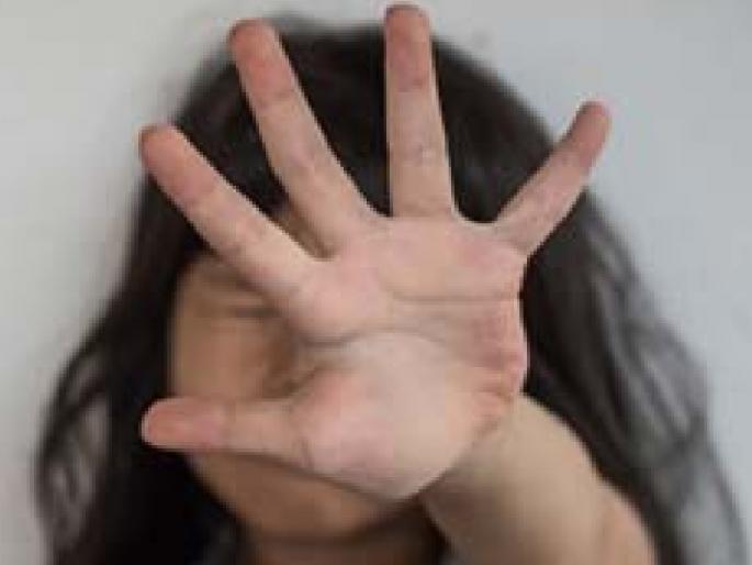 A minor molested a girl after watching a pornographic video, Shocking incident in walwa taluka of Sangli | धक्कादायक! अभ्यासासाठी मोबाईल दिला, अश्लील व्हिडिओ पाहून अल्पवयीन मुलाने बालिकेवर अत्याचार केला A minor molested a girl after watching a pornographic video, Shocking incident in walwa taluka of Sangli | धक्कादायक! अभ्यासासाठी मोबाईल दिला, अश्लील व्हिडिओ पाहून अल्पवयीन मुलाने बालिकेवर अत्याचार केला