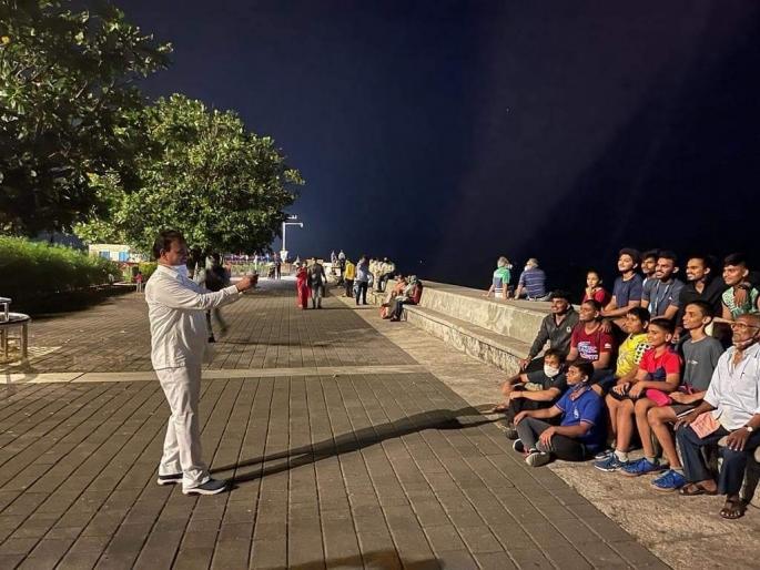 Youth on Ansi Link raised eyebrows, photo credit to Minister of State Dattatraya | अन् मरीन लाइनवरील तरुणाईने भुवया उंचावल्या, फोटो क्रेडीट राज्यमंत्री दत्तात्रय भरणे Youth on Ansi Link raised eyebrows, photo credit to Minister of State Dattatraya | अन् मरीन लाइनवरील तरुणाईने भुवया उंचावल्या, फोटो क्रेडीट राज्यमंत्री दत्तात्रय भरणे