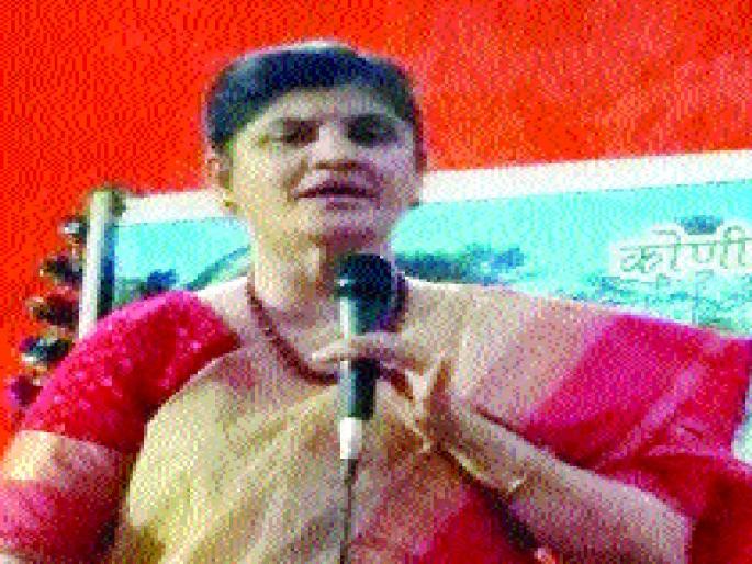  Honor the magazine, Swati Bedekar's role | मासिकपाळीचा सन्मान करा , स्वाती बेडेकर यांची भूमिका