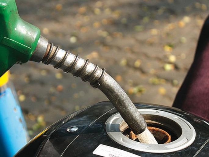 Petrol and diesel cars will cost 12 thousand rupees | पेट्रोल-डिझेल गाड्या १२ हजारांनी महागणार