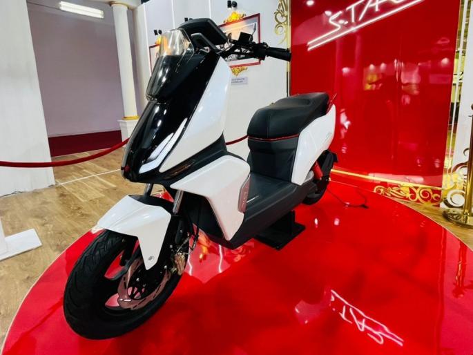 lml star electric scooters may launch soon in india check the list upcoming electric scooters | नवीन इलेक्ट्रिक कार खरेदी करायचीय? मग, अजून काही दिवस थांबा; लवकरच 'हे' शानदार मॉडेल्स लाँच होणार! lml star electric scooters may launch soon in india check the list upcoming electric scooters | नवीन इलेक्ट्रिक कार खरेदी करायचीय? मग, अजून काही दिवस थांबा; लवकरच 'हे' शानदार मॉडेल्स लाँच होणार!