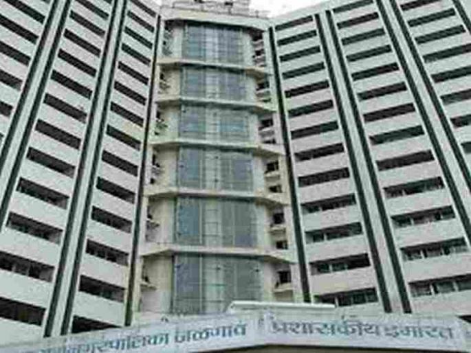 1 tree fell; The penalty is Rs | १२५ वृक्ष तोडले; कृऊबाला १२ लाखांचा दंड 1 tree fell; The penalty is Rs | १२५ वृक्ष तोडले; कृऊबाला १२ लाखांचा दंड