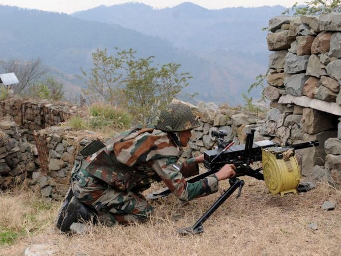 Pahalgam Terror Attack: Clashes erupt on LoC! Pakistani army shelling all night, Indian army gives befitting reply | LoCवर संघर्षाचा भडका! पाकिस्तानी सैन्याकडून रात्रभर गोळीबार, भारतीय लष्कराकडून चोख प्रत्युत्तर Pahalgam Terror Attack: Clashes erupt on LoC! Pakistani army shelling all night, Indian army gives befitting reply | LoCवर संघर्षाचा भडका! पाकिस्तानी सैन्याकडून रात्रभर गोळीबार, भारतीय लष्कराकडून चोख प्रत्युत्तर