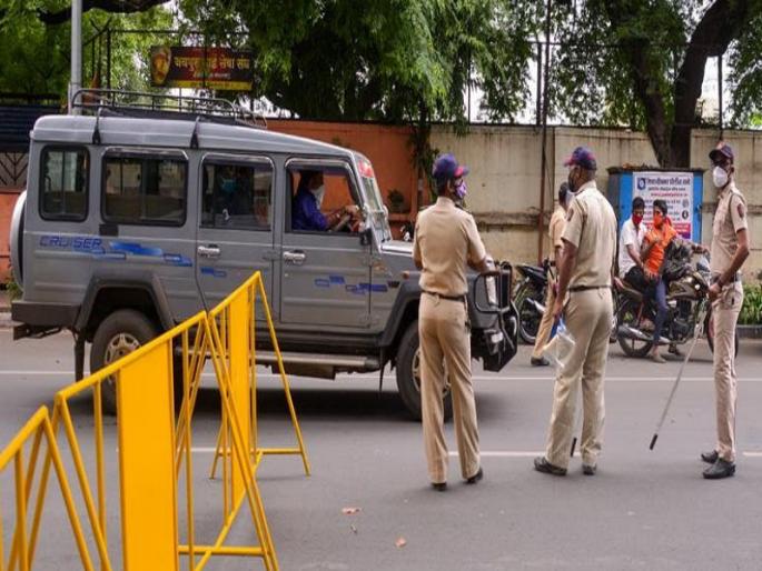 59,800 cases of violation of rules during the Corona period; Crimes against civilians will be withdrawn | कोरोनाकाळात नियम उल्लंघनप्रकरणी तब्बल ५९,८०० खटले; राज्य सरकारचा 'हा' महत्वपूर्ण निर्णय 59,800 cases of violation of rules during the Corona period; Crimes against civilians will be withdrawn | कोरोनाकाळात नियम उल्लंघनप्रकरणी तब्बल ५९,८०० खटले; राज्य सरकारचा 'हा' महत्वपूर्ण निर्णय
