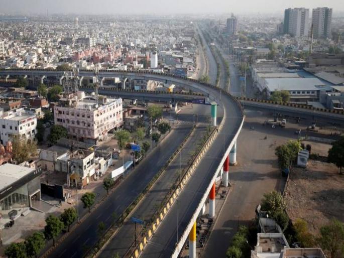 After Thane, now the lockdown has also increased in Mira Bhayander | ठाण्यानंतर आता मीरा भाईंदरमध्येही लॉकडाऊन वाढवला After Thane, now the lockdown has also increased in Mira Bhayander | ठाण्यानंतर आता मीरा भाईंदरमध्येही लॉकडाऊन वाढवला