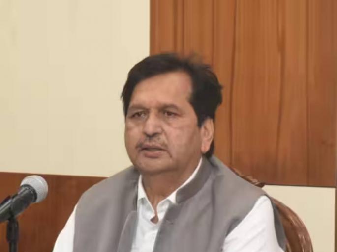 Fight in Jain community over minority status; Minister Lodha's statement sparks outrage | अल्पसंख्याक दर्जावरुन जैन समाजात रणकंदन; मंत्री लोढा यांच्या विधानाने नाराजीचे सूर Fight in Jain community over minority status; Minister Lodha's statement sparks outrage | अल्पसंख्याक दर्जावरुन जैन समाजात रणकंदन; मंत्री लोढा यांच्या विधानाने नाराजीचे सूर