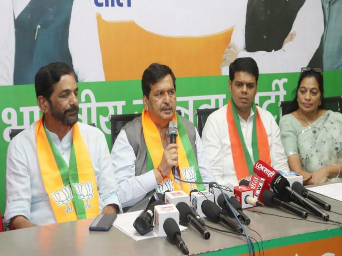 Mangalprabhat Lodha expressed his belief that there will be no power in Maharashtra like in Karnataka | कर्नाटकप्रमाणे महाराष्ट्रात अजिबात सत्ता जाणार नाही, मंगलप्रभात लोढा यांनी व्यक्त केला विश्वास Mangalprabhat Lodha expressed his belief that there will be no power in Maharashtra like in Karnataka | कर्नाटकप्रमाणे महाराष्ट्रात अजिबात सत्ता जाणार नाही, मंगलप्रभात लोढा यांनी व्यक्त केला विश्वास