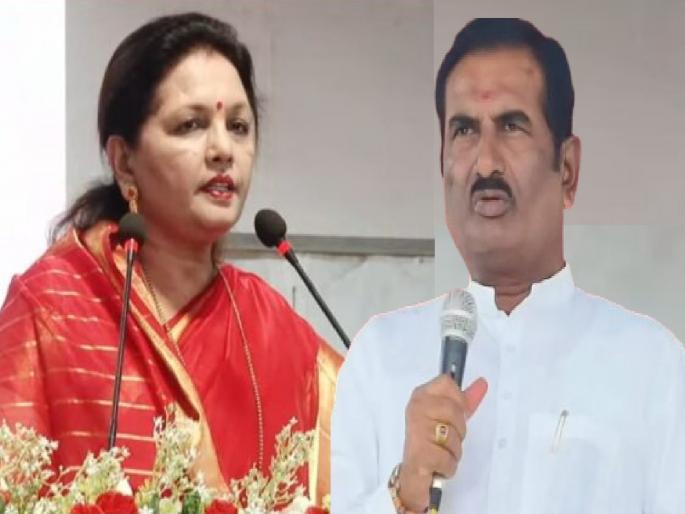 Brother-sister Asha Shinde vs Prataprao Chikhlikar fight in Loha | लोहयात बहीण-भावात लढत; आशा शिंदे यांचा सामना प्रतापराव चिखलीकर यांच्याशी Brother-sister Asha Shinde vs Prataprao Chikhlikar fight in Loha | लोहयात बहीण-भावात लढत; आशा शिंदे यांचा सामना प्रतापराव चिखलीकर यांच्याशी
