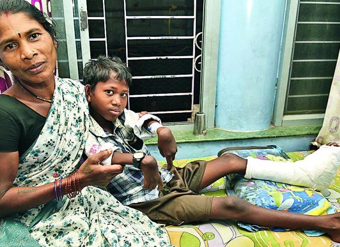 Lokmat Shubha Vartaman: Now I can play cricket | लोकमत शुभवर्तमान : आता मी क्रिकेट खेळू शकणार