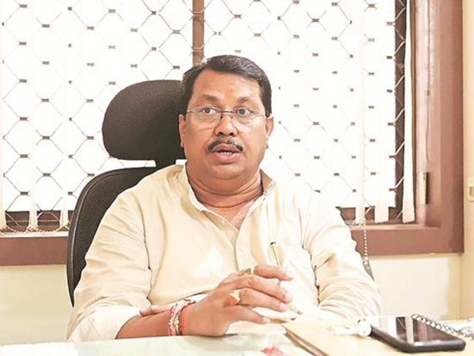 Vijay Vadettiwar said whether Fadnavis does not trust the police of Maharashtra | “सत्ता जाताच फडणवीसांचा महाराष्ट्राच्या पोलिसांवरील विश्वास कमी झाला का?” Vijay Vadettiwar said whether Fadnavis does not trust the police of Maharashtra | “सत्ता जाताच फडणवीसांचा महाराष्ट्राच्या पोलिसांवरील विश्वास कमी झाला का?”