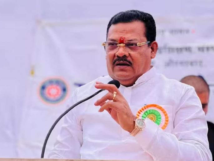 Social Justice Minister Sanjay Shirsat accuses OSD Bhandare of grabbing land worth 4.5 crores | सामाजिक न्याय मंत्री संजय शिरसाट यांचे ओएसडी भंडारेंवर ४.५ कोटींची शेती हडपल्याचा आरोप Social Justice Minister Sanjay Shirsat accuses OSD Bhandare of grabbing land worth 4.5 crores | सामाजिक न्याय मंत्री संजय शिरसाट यांचे ओएसडी भंडारेंवर ४.५ कोटींची शेती हडपल्याचा आरोप