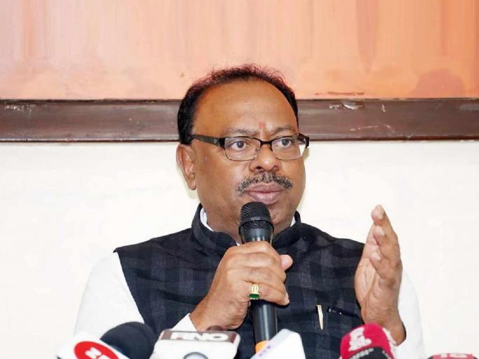 Why are there no additional ST buses for Nagpur district? Revenue Minister Bawankule's angry question in the meeting at the Ministry | नागपूर जिल्ह्याला अतिरिक्त एसटी बसेस का नाही ? मंत्रालयातील बैठकीत महसूलमंत्री बावनकुळेंचा संतप्त सवाल Why are there no additional ST buses for Nagpur district? Revenue Minister Bawankule's angry question in the meeting at the Ministry | नागपूर जिल्ह्याला अतिरिक्त एसटी बसेस का नाही ? मंत्रालयातील बैठकीत महसूलमंत्री बावनकुळेंचा संतप्त सवाल