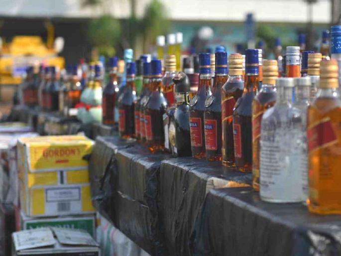 Big racket busted in Nagpur, fake liquor under branded name, seven accused arrested | नागपुरातील मोठ्या रॅकेटचा भंडाफोड, ब्रॅंडेडच्या नावाखाली बनावट दारू, सात आरोपींना अटक Big racket busted in Nagpur, fake liquor under branded name, seven accused arrested | नागपुरातील मोठ्या रॅकेटचा भंडाफोड, ब्रॅंडेडच्या नावाखाली बनावट दारू, सात आरोपींना अटक