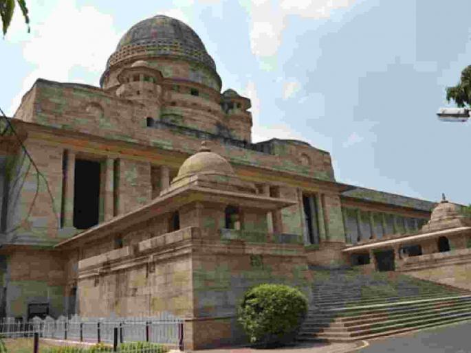District Bank should not take 'those' decisions! The order was given by the High Court | जिल्हा बँकेने 'ते' निर्णय घेऊ नयेत ! उच्च न्यायालयाने दिले आदेश District Bank should not take 'those' decisions! The order was given by the High Court | जिल्हा बँकेने 'ते' निर्णय घेऊ नयेत ! उच्च न्यायालयाने दिले आदेश