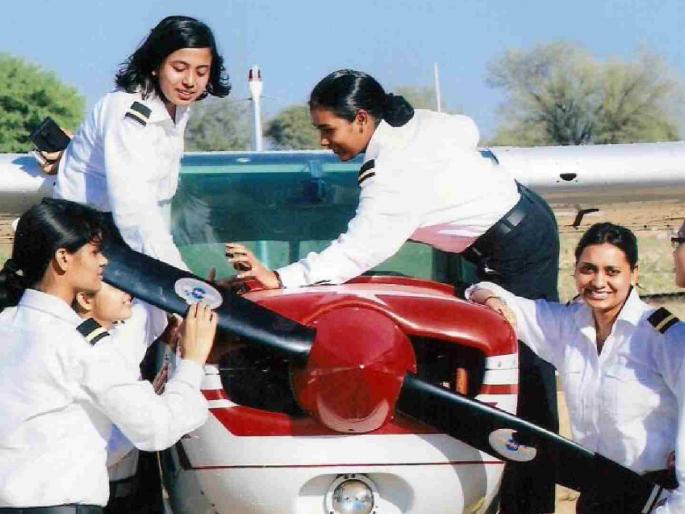 'Mahajyoti' injustice to OBC pilot trainees | ओबीसी पायलट प्रशिक्षणार्थी विद्यार्थ्यांवर 'महाज्योती'चा अन्याय