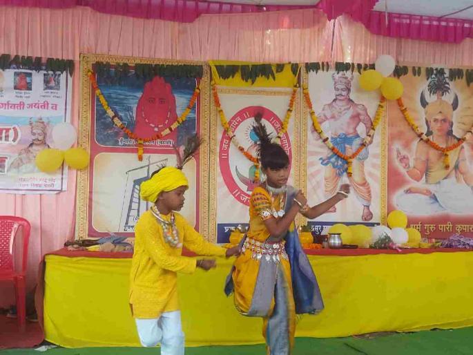 Did the 'bulldozer' move on 12 thousand 500 posts of tribals?* | आदिवासींच्या १२ हजार ५०० पदांवर 'बुलडोझर' फिरवला का ?* Did the 'bulldozer' move on 12 thousand 500 posts of tribals?* | आदिवासींच्या १२ हजार ५०० पदांवर 'बुलडोझर' फिरवला का ?*